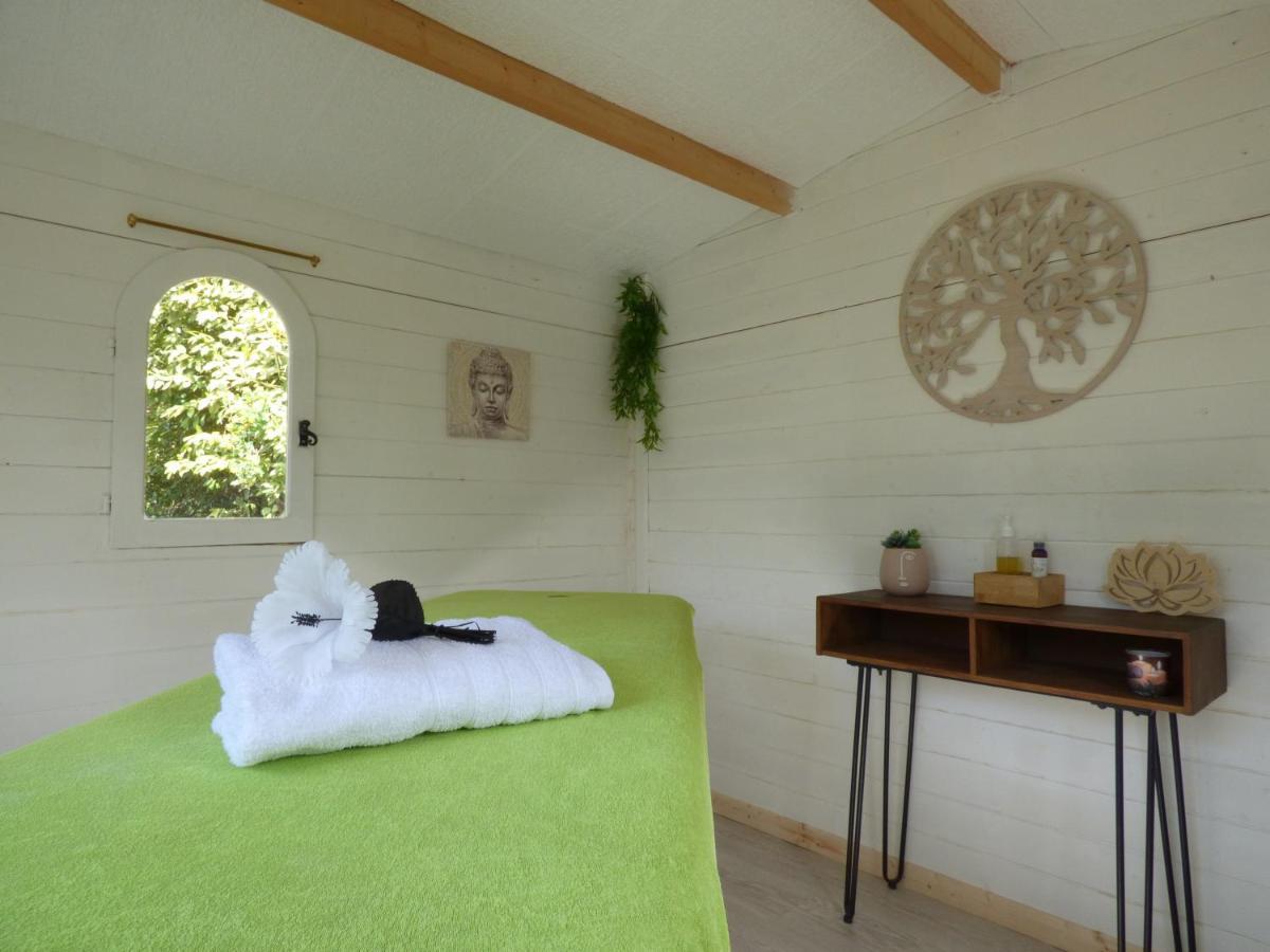 Apartment Cezanne With Heated Pool And Private Garden Chateauneuf-Grasse Ngoại thất bức ảnh
